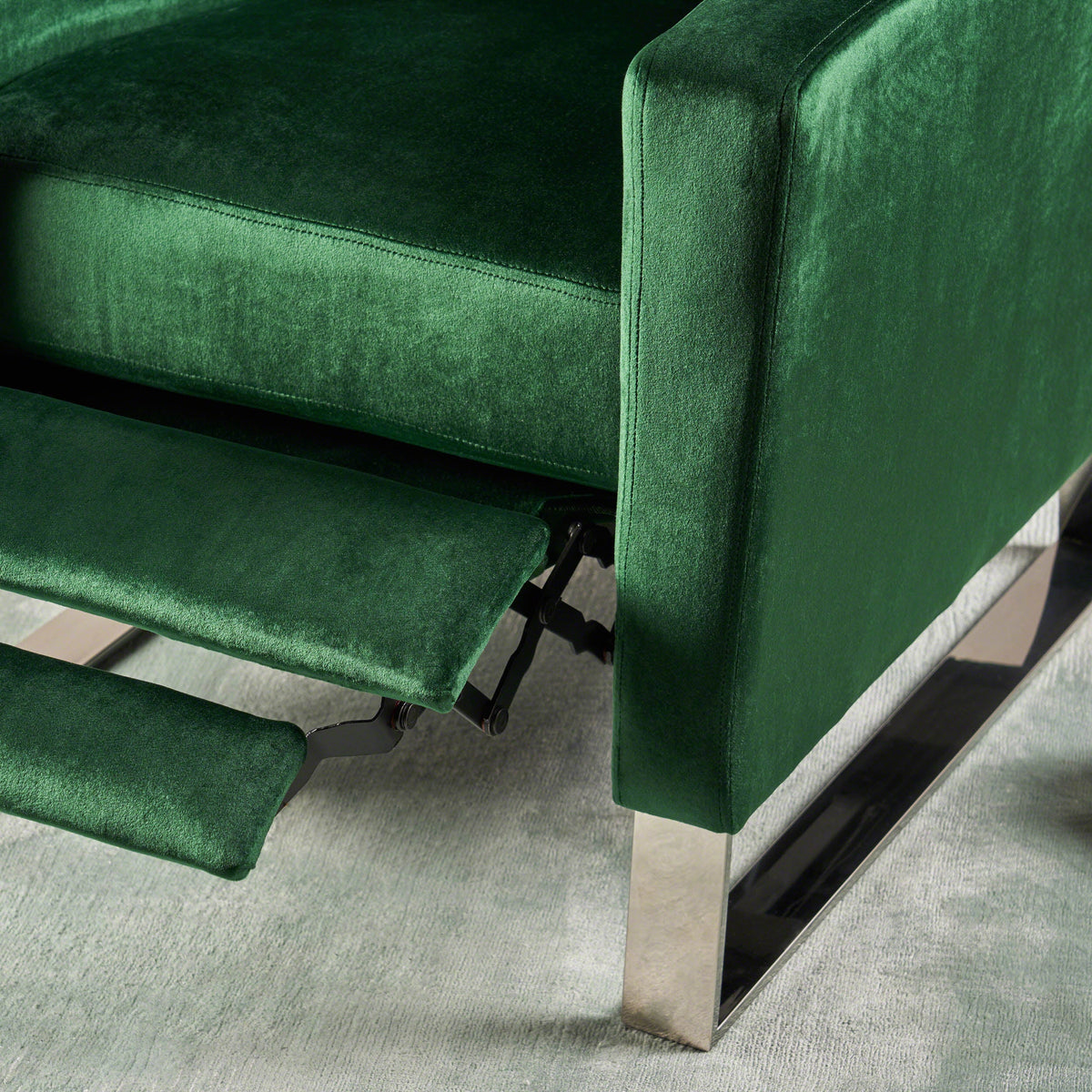 Fabric Recliner P280455